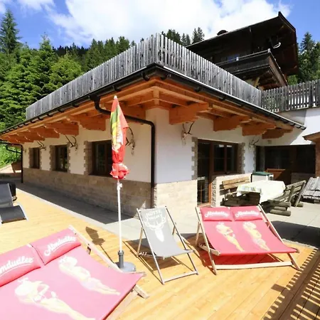 Hébergement de vacances Chalet Hochfuegen By Ski Slope Fuegenberg
