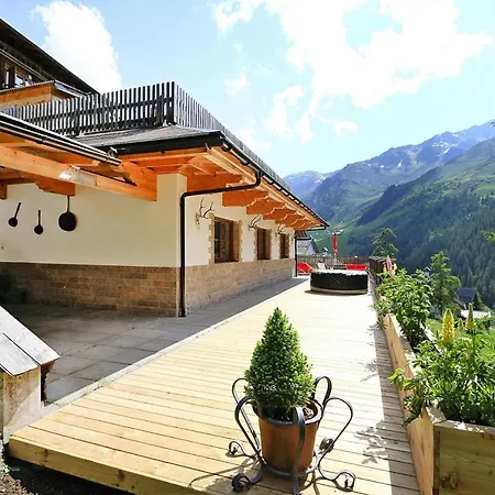 Chalet Hochfuegen By Ski Slope Fuegenberg