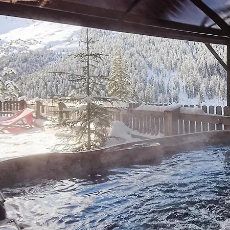 Chalet Hochfuegen By Ski Slope