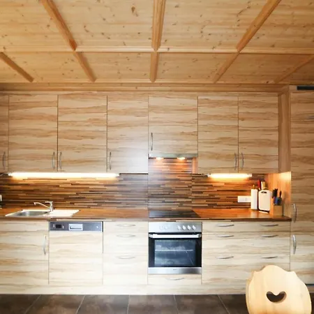 Chalet Hochfuegen By Ski Slope *